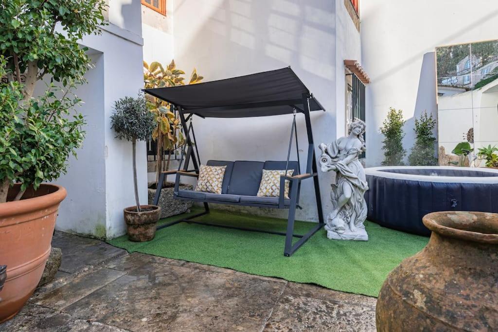הוילה Unique Luxurious 17-Century Smart Chapel In Historical Center - Sintra Wow מראה חיצוני תמונה