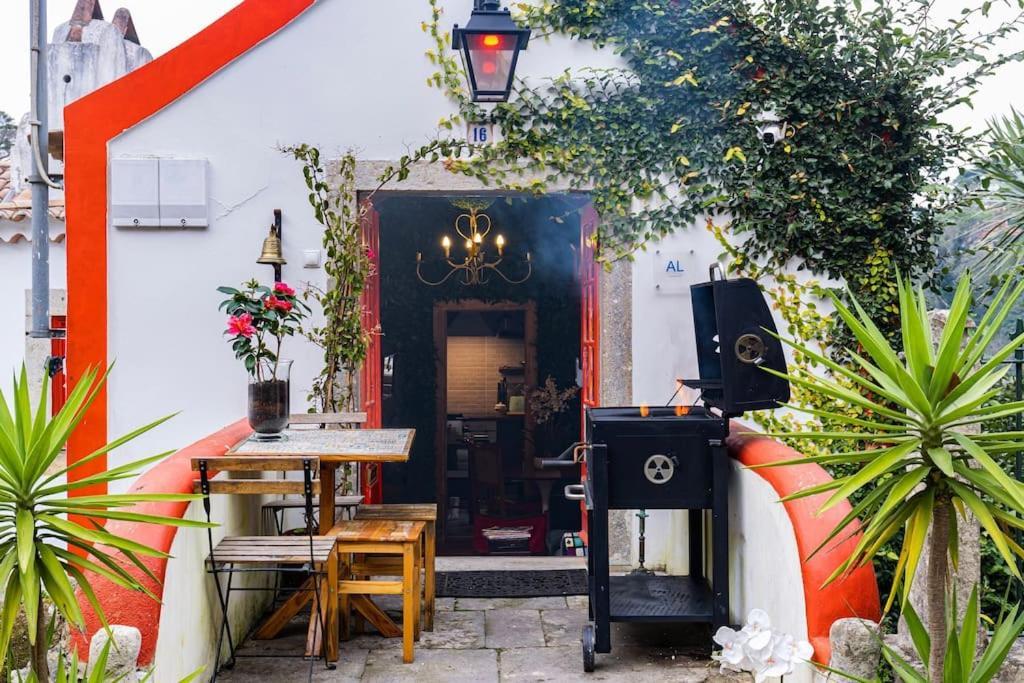 הוילה Unique Luxurious 17-Century Smart Chapel In Historical Center - Sintra Wow מראה חיצוני תמונה