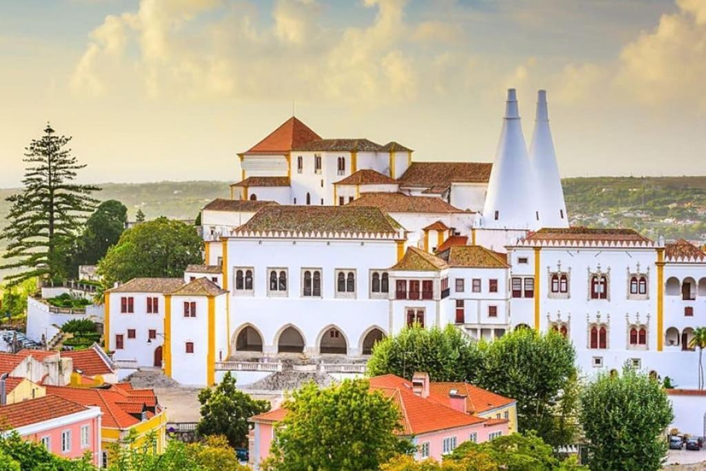 הוילה Unique Luxurious 17-Century Smart Chapel In Historical Center - Sintra Wow מראה חיצוני תמונה